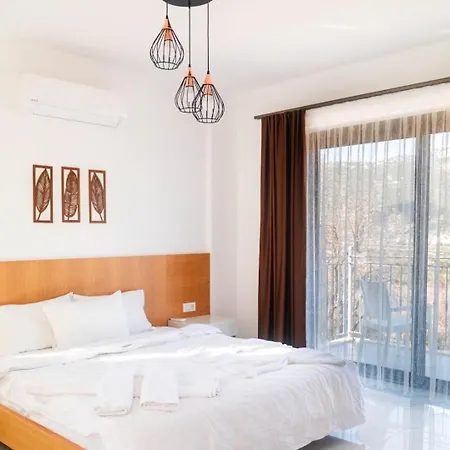 Hotel Rozerin 4*